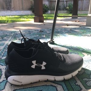 Under Armour Fortis 2 sneakers